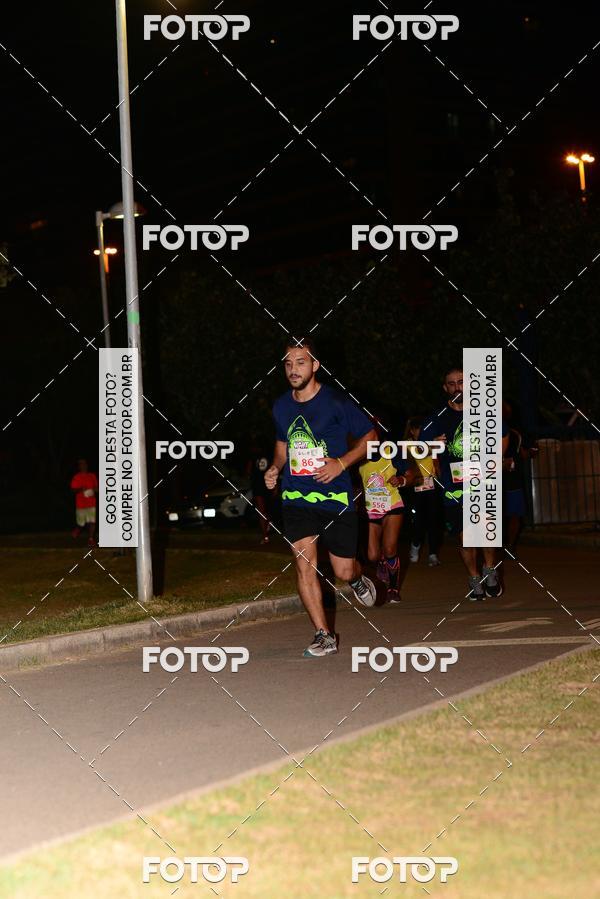 Buy your photos of the eventMarines Night Run on Fotop
