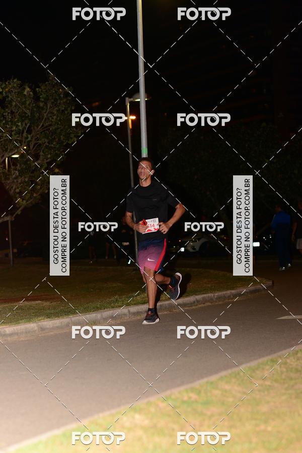 Buy your photos of the eventMarines Night Run on Fotop