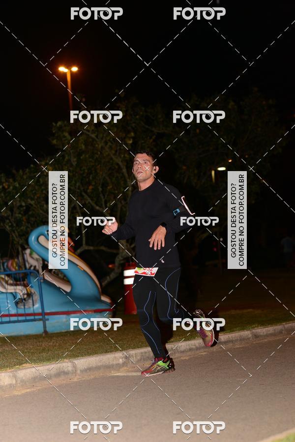 Buy your photos of the eventMarines Night Run on Fotop