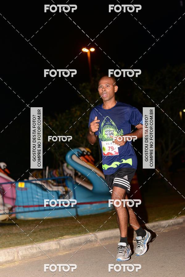 Buy your photos of the eventMarines Night Run on Fotop