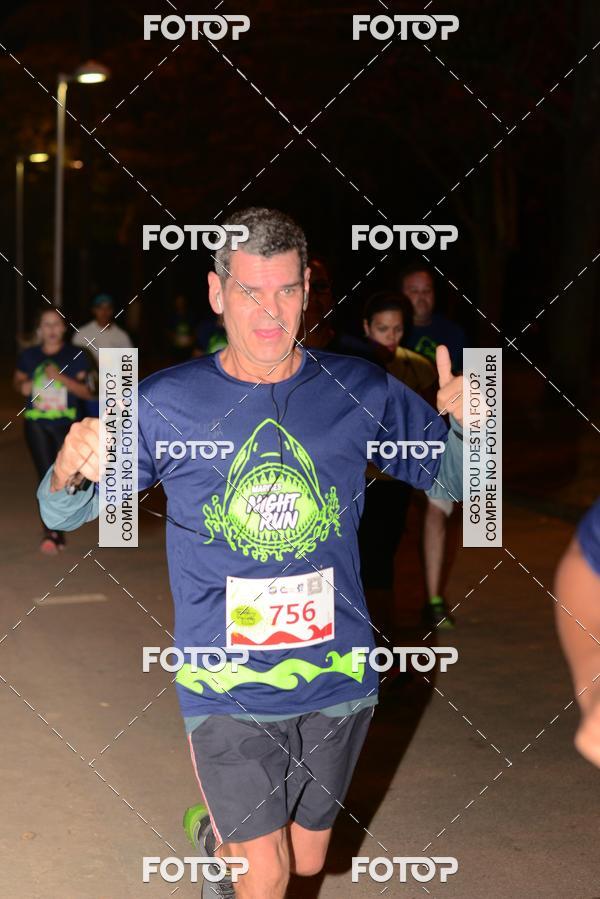 Buy your photos of the eventMarines Night Run on Fotop