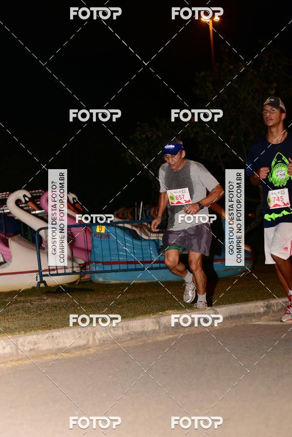 Buy your photos of the eventMarines Night Run on Fotop