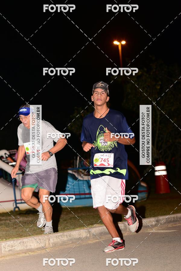 Buy your photos of the eventMarines Night Run on Fotop