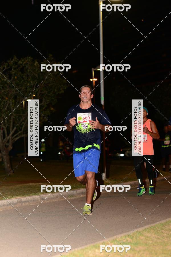Buy your photos of the eventMarines Night Run on Fotop