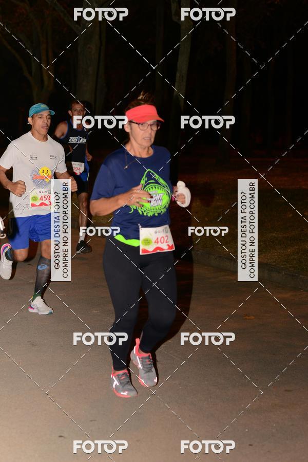 Buy your photos of the eventMarines Night Run on Fotop