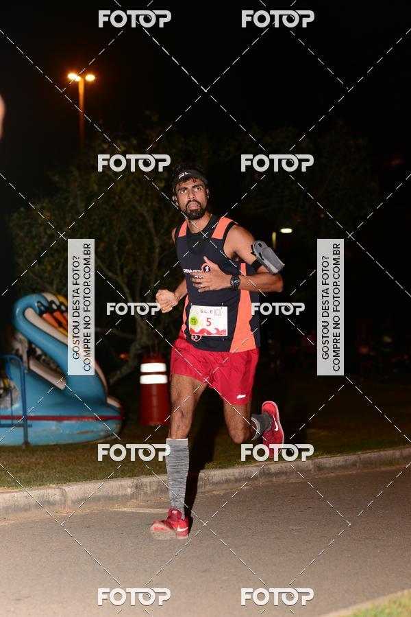 Buy your photos of the eventMarines Night Run on Fotop