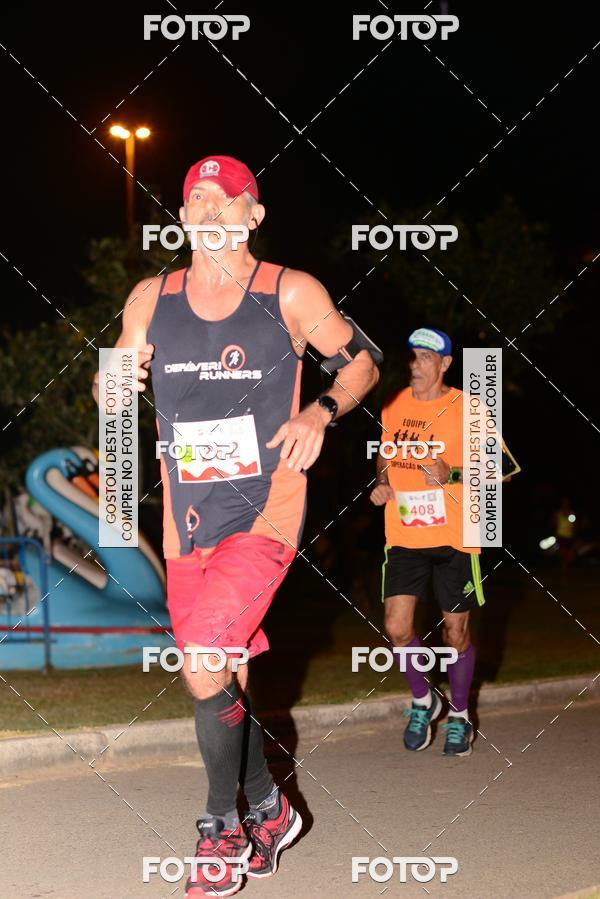 Buy your photos of the eventMarines Night Run on Fotop