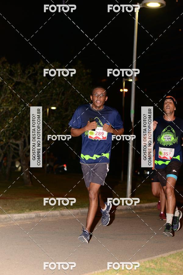 Buy your photos of the eventMarines Night Run on Fotop