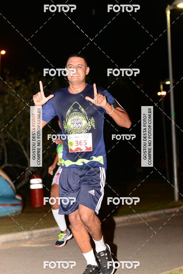 Buy your photos of the eventMarines Night Run on Fotop