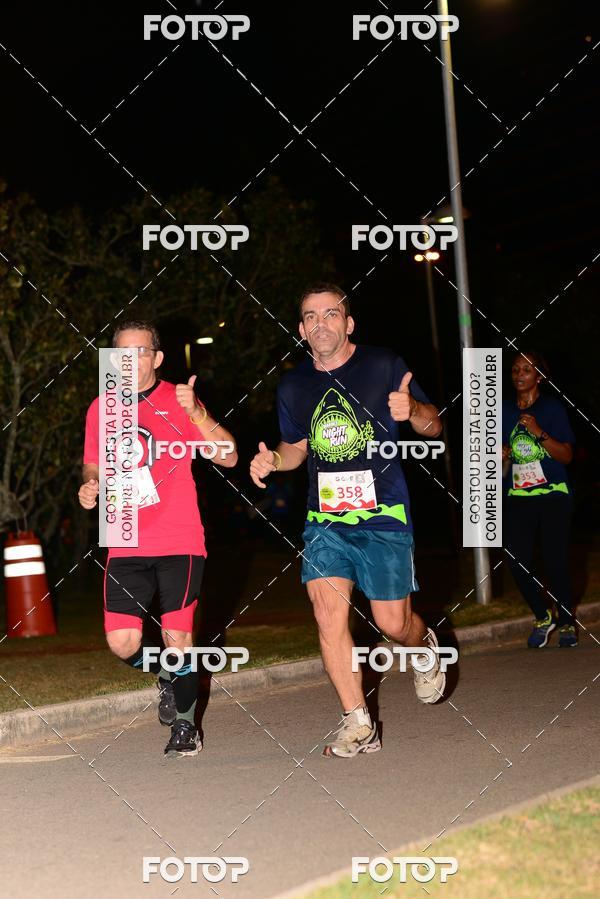 Buy your photos of the eventMarines Night Run on Fotop