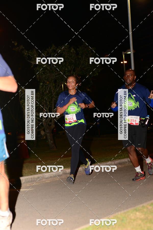 Buy your photos of the eventMarines Night Run on Fotop