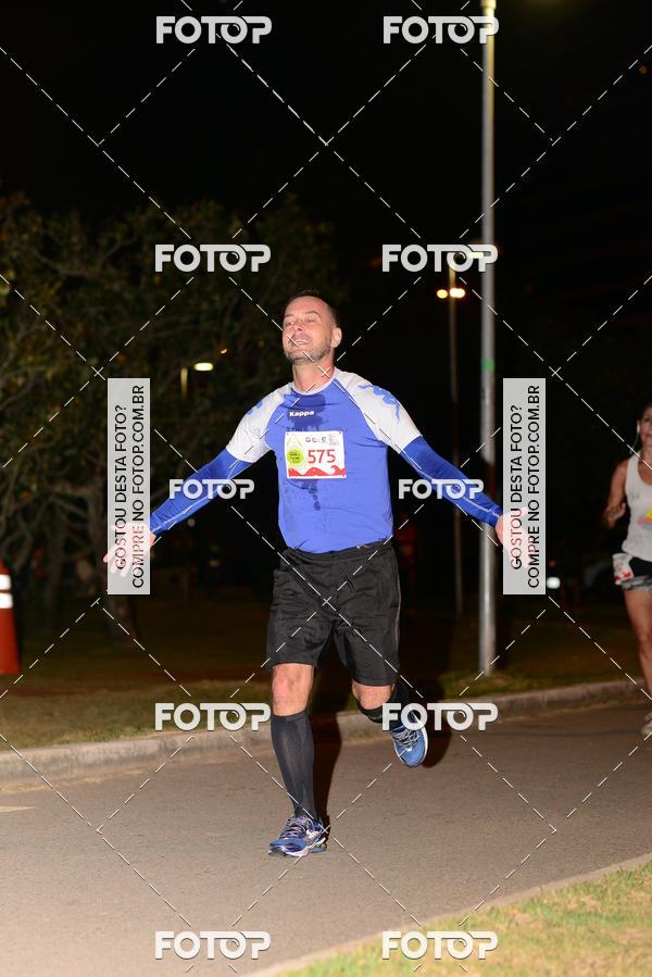 Buy your photos of the eventMarines Night Run on Fotop