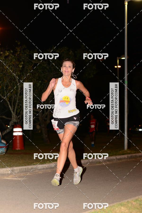 Buy your photos of the eventMarines Night Run on Fotop