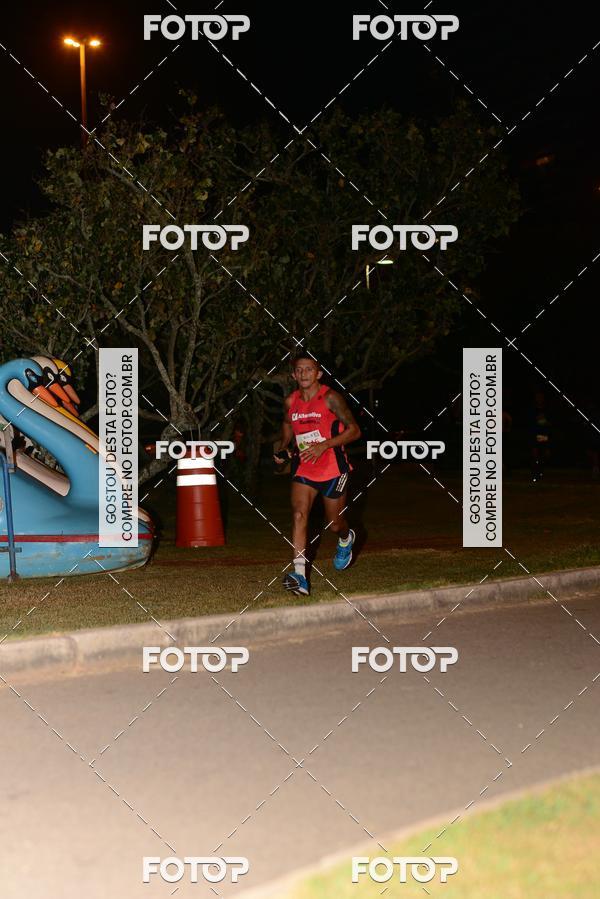 Buy your photos of the eventMarines Night Run on Fotop