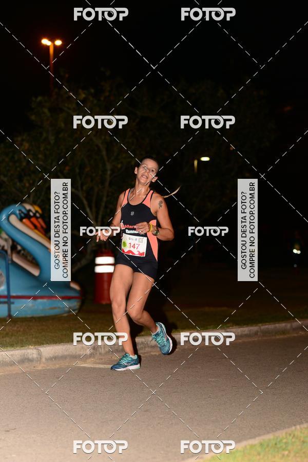 Buy your photos of the eventMarines Night Run on Fotop
