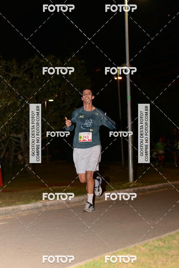 Buy your photos of the eventMarines Night Run on Fotop
