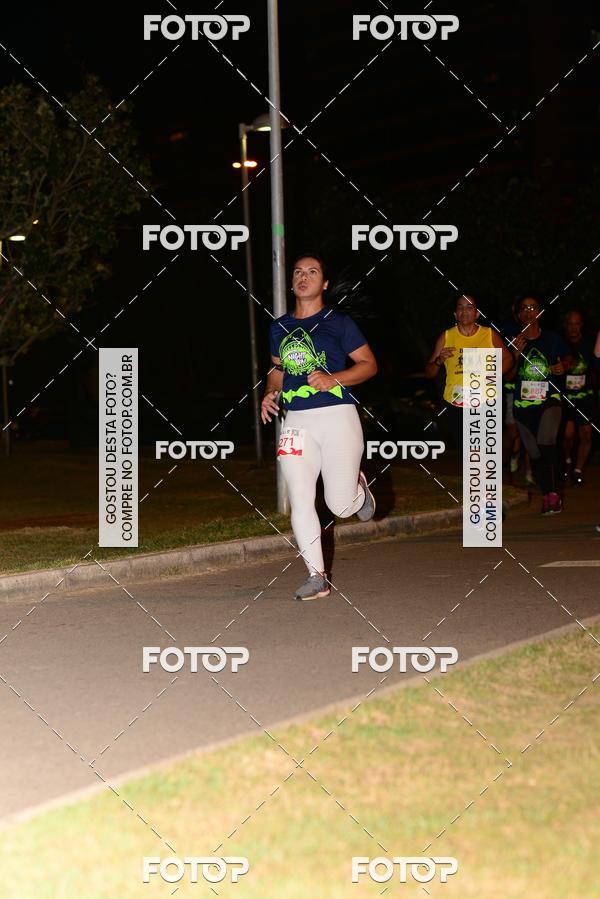 Buy your photos of the eventMarines Night Run on Fotop