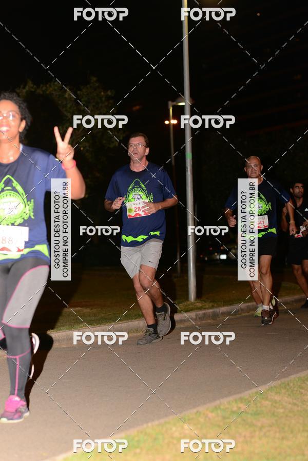 Buy your photos of the eventMarines Night Run on Fotop