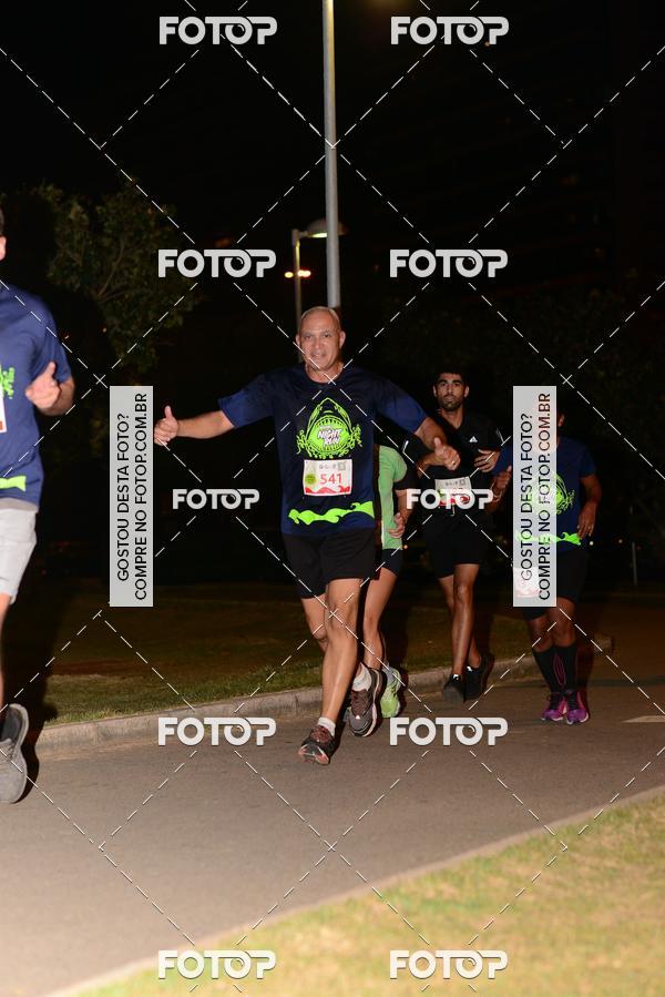 Buy your photos of the eventMarines Night Run on Fotop
