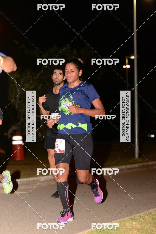 Buy your photos of the eventMarines Night Run on Fotop