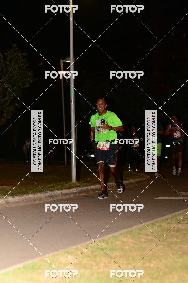 Buy your photos of the eventMarines Night Run on Fotop
