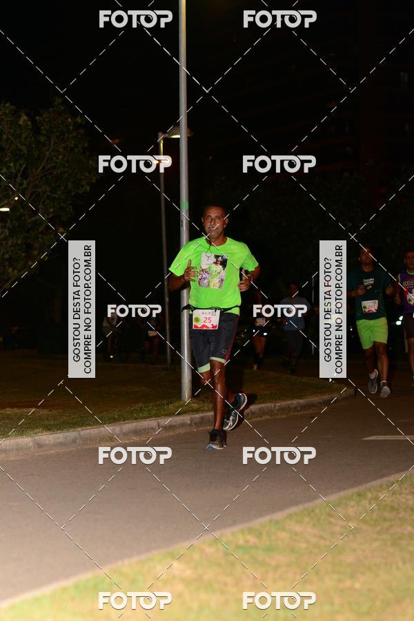 Buy your photos of the eventMarines Night Run on Fotop