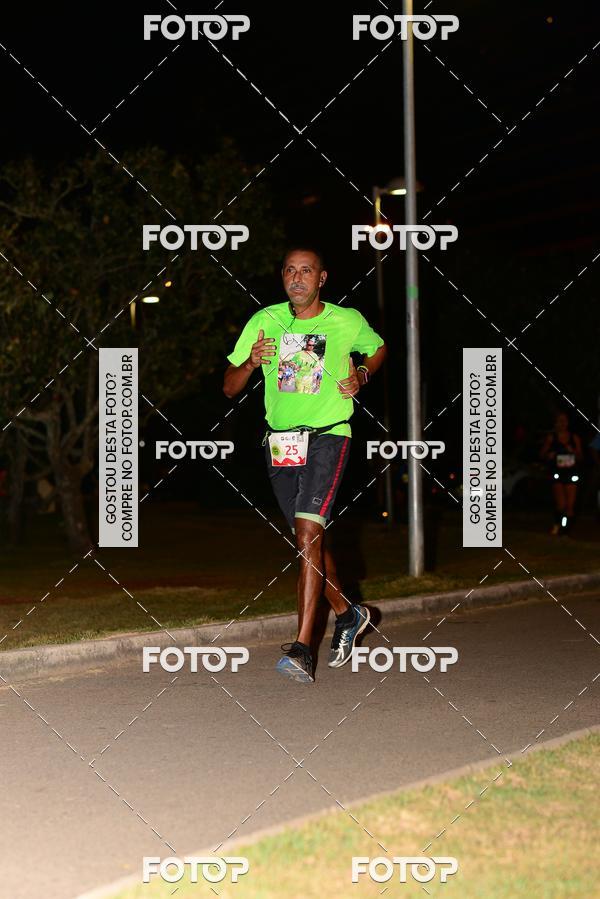 Buy your photos of the eventMarines Night Run on Fotop