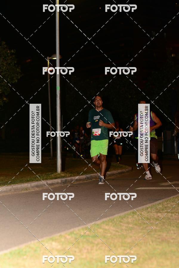 Buy your photos of the eventMarines Night Run on Fotop