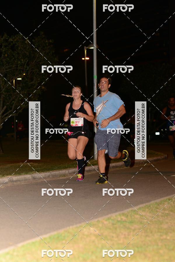 Buy your photos of the eventMarines Night Run on Fotop