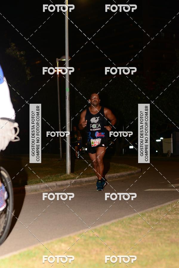 Buy your photos of the eventMarines Night Run on Fotop