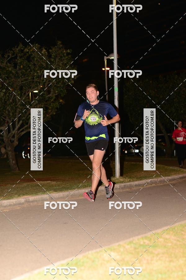 Buy your photos of the eventMarines Night Run on Fotop