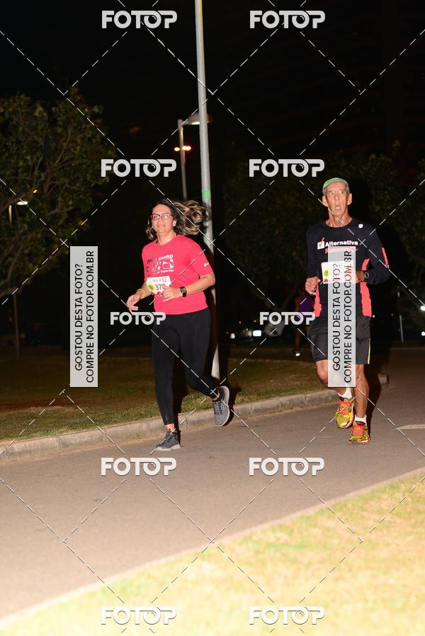 Buy your photos of the eventMarines Night Run on Fotop