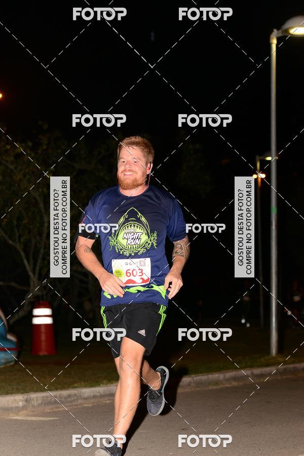 Buy your photos of the eventMarines Night Run on Fotop