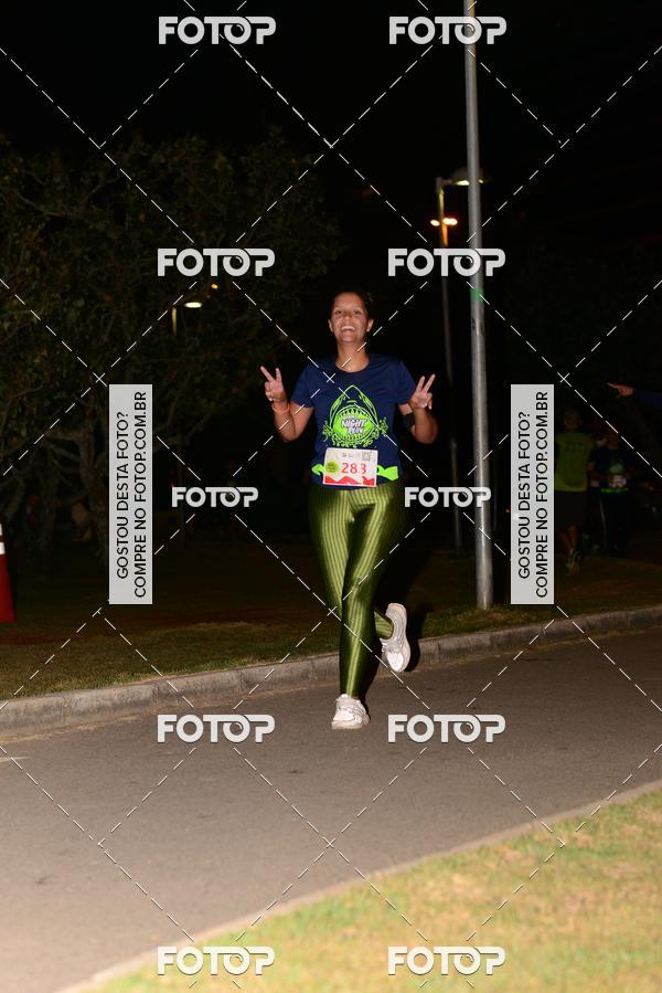 Buy your photos of the eventMarines Night Run on Fotop