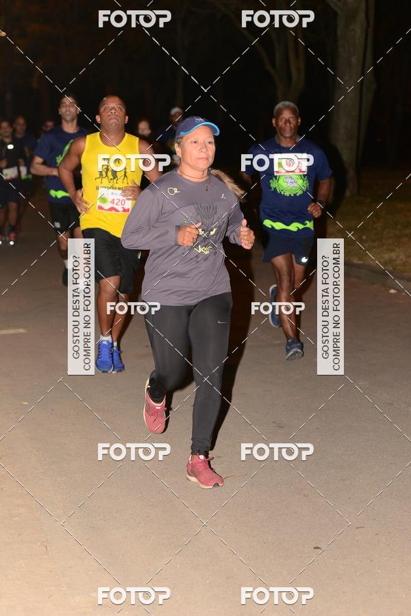 Buy your photos of the eventMarines Night Run on Fotop