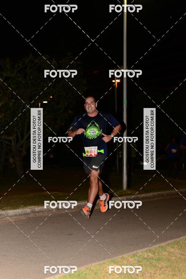 Buy your photos of the eventMarines Night Run on Fotop