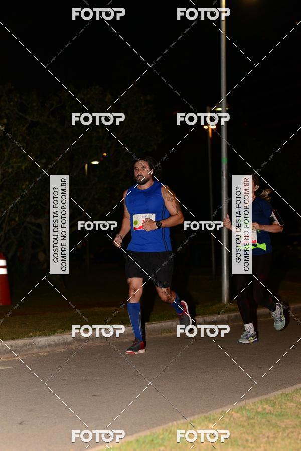 Buy your photos of the eventMarines Night Run on Fotop