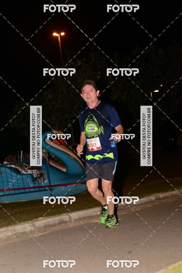Buy your photos of the eventMarines Night Run on Fotop