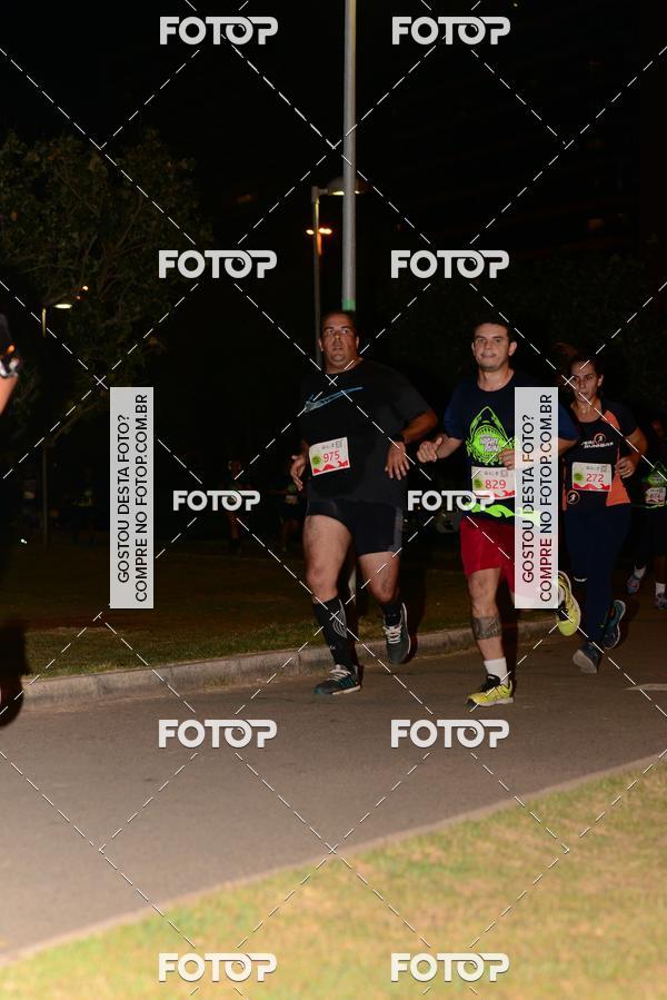 Buy your photos of the eventMarines Night Run on Fotop