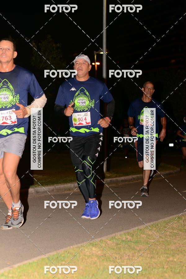 Buy your photos of the eventMarines Night Run on Fotop
