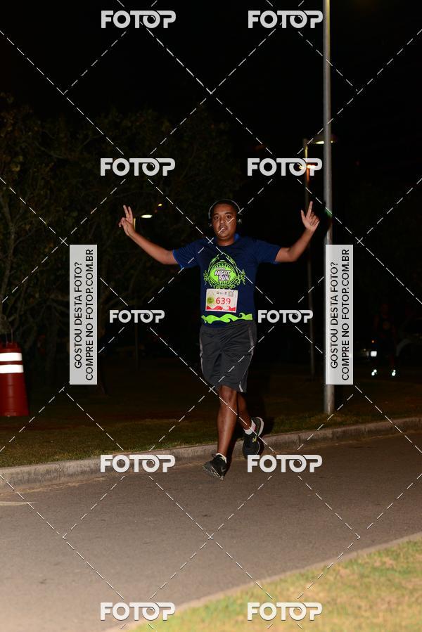 Buy your photos of the eventMarines Night Run on Fotop