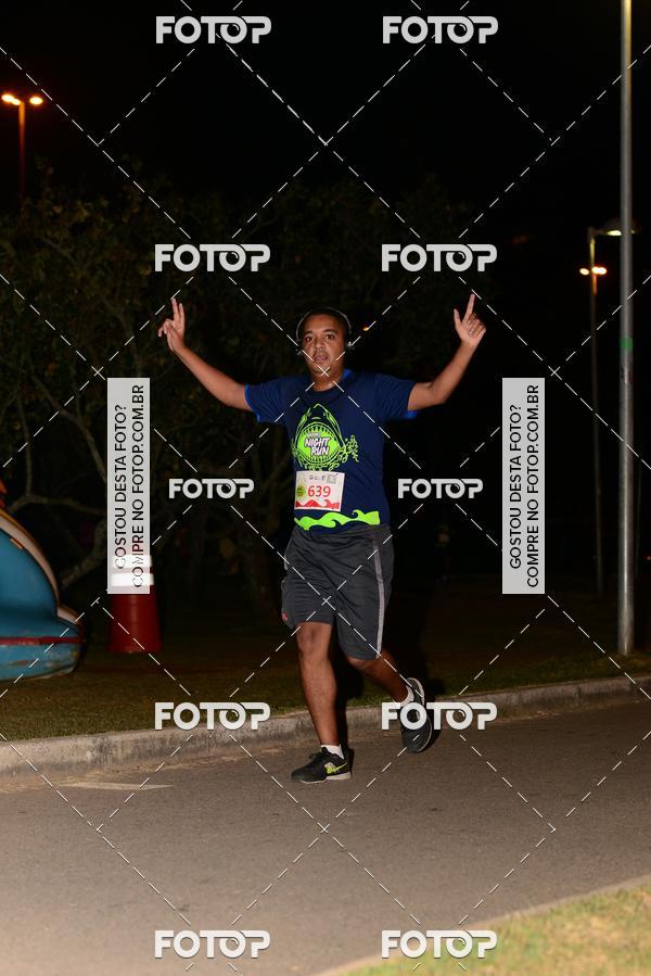 Buy your photos of the eventMarines Night Run on Fotop