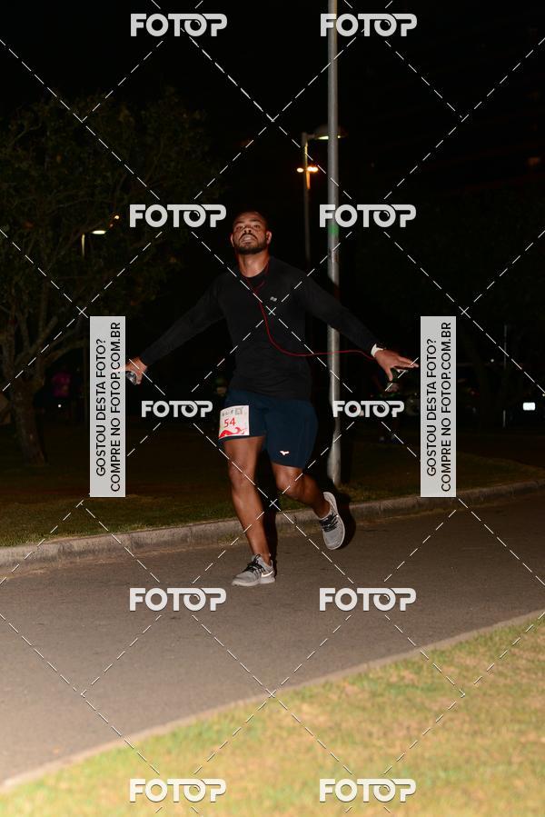 Buy your photos of the eventMarines Night Run on Fotop