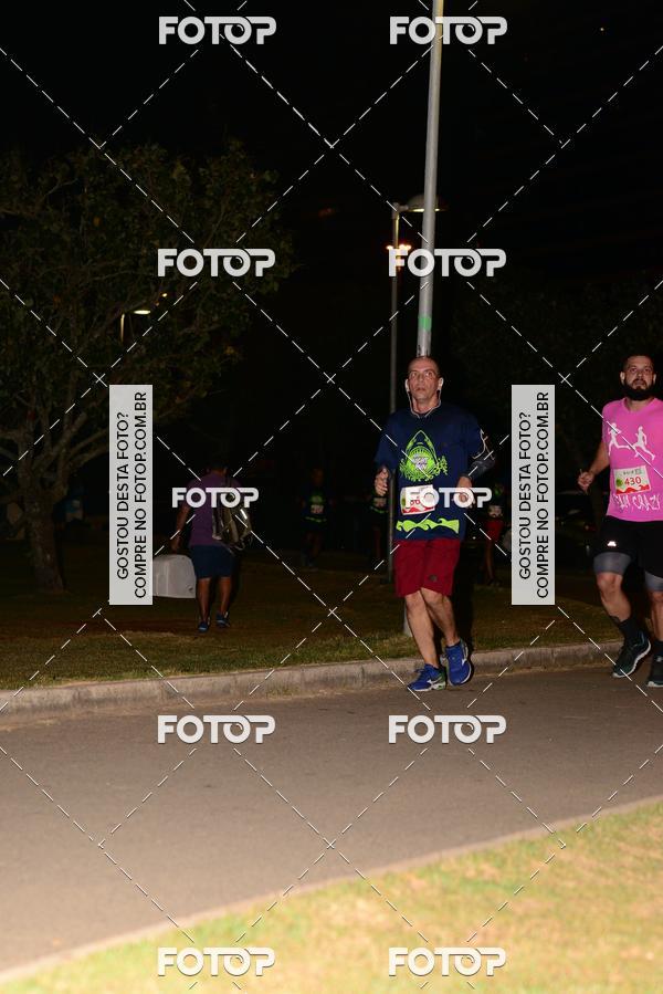 Buy your photos of the eventMarines Night Run on Fotop