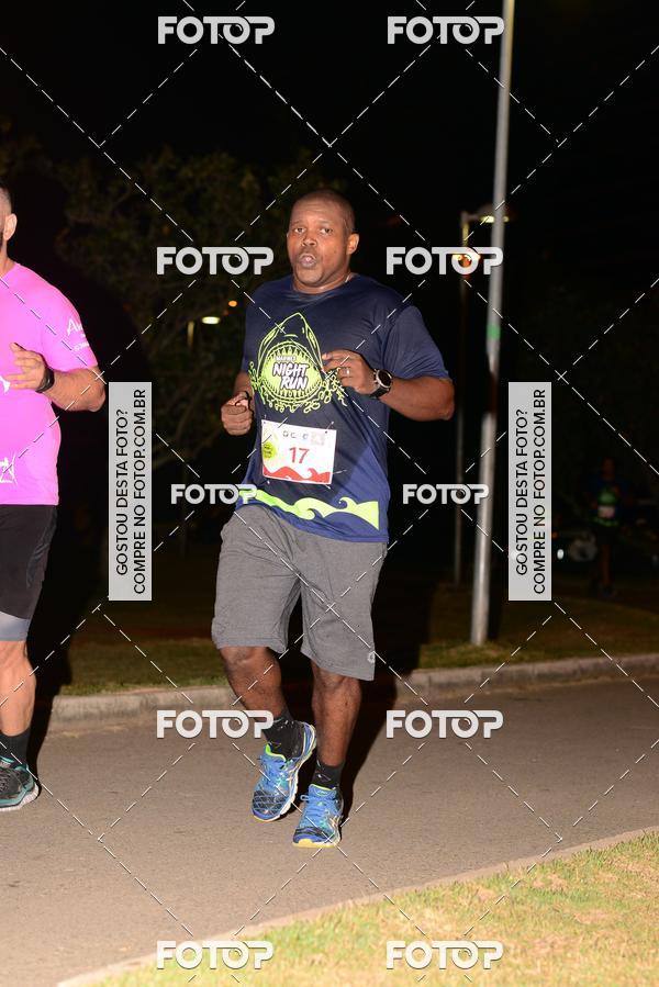 Buy your photos of the eventMarines Night Run on Fotop