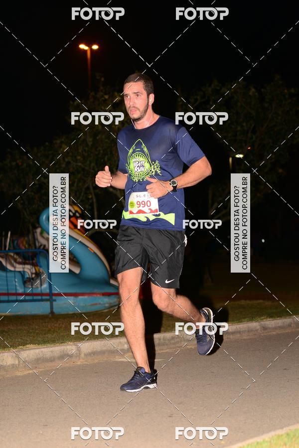Buy your photos of the eventMarines Night Run on Fotop