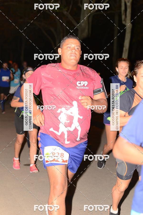 Buy your photos of the eventMarines Night Run on Fotop