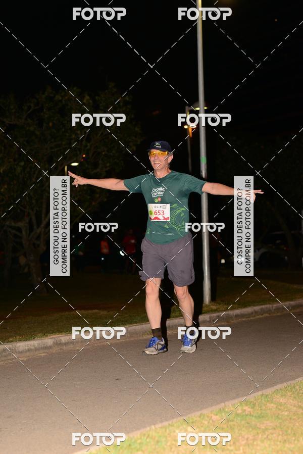 Buy your photos of the eventMarines Night Run on Fotop