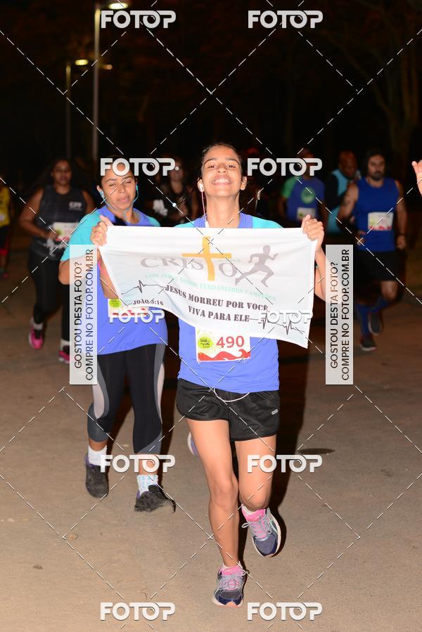 Buy your photos of the eventMarines Night Run on Fotop
