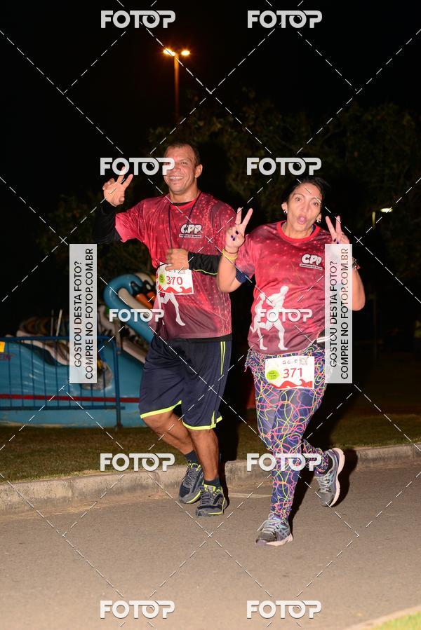 Buy your photos of the eventMarines Night Run on Fotop